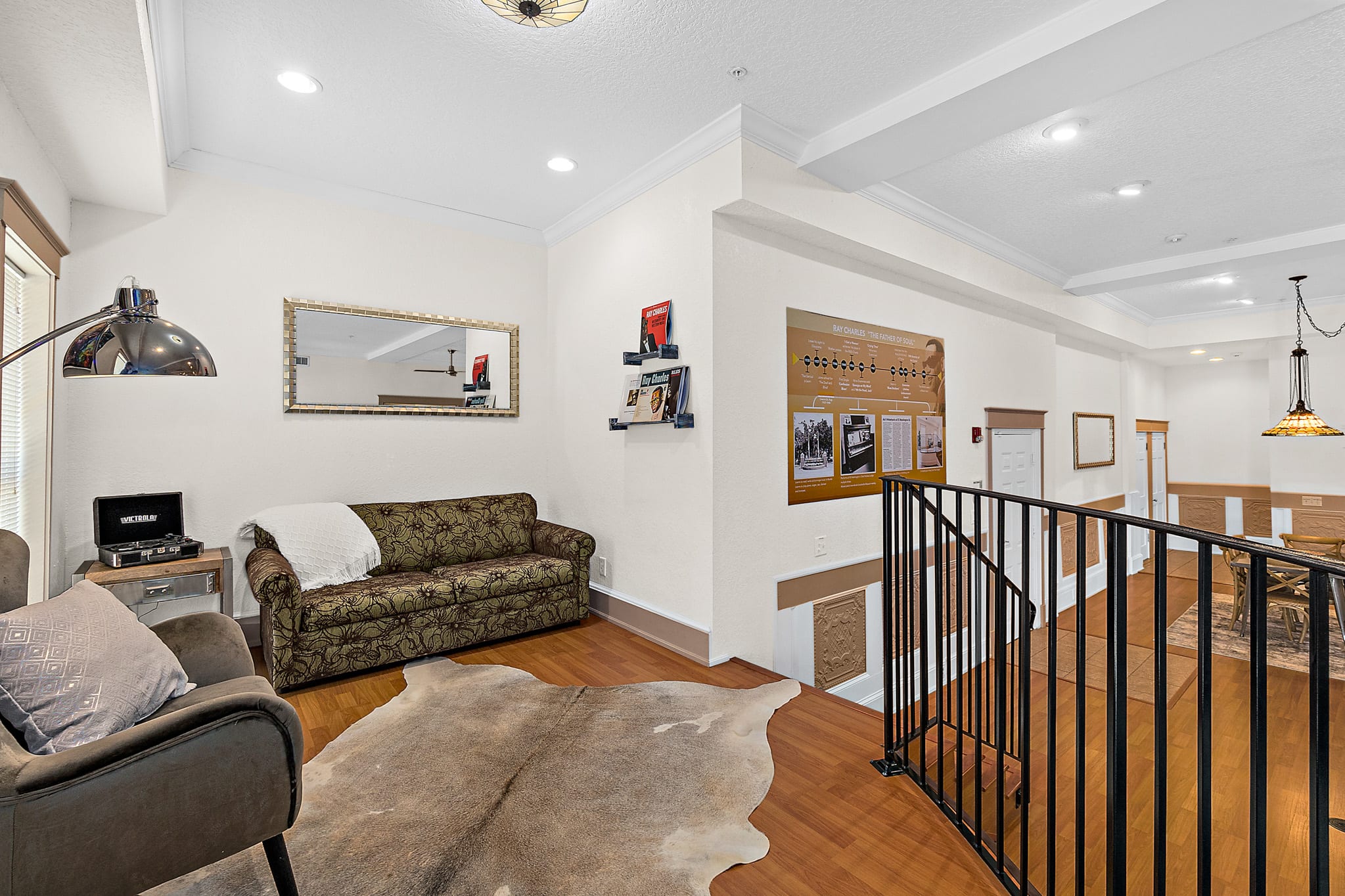The Ray - 2nd Floor Historic Condo- Walk to DNTN — photo 9