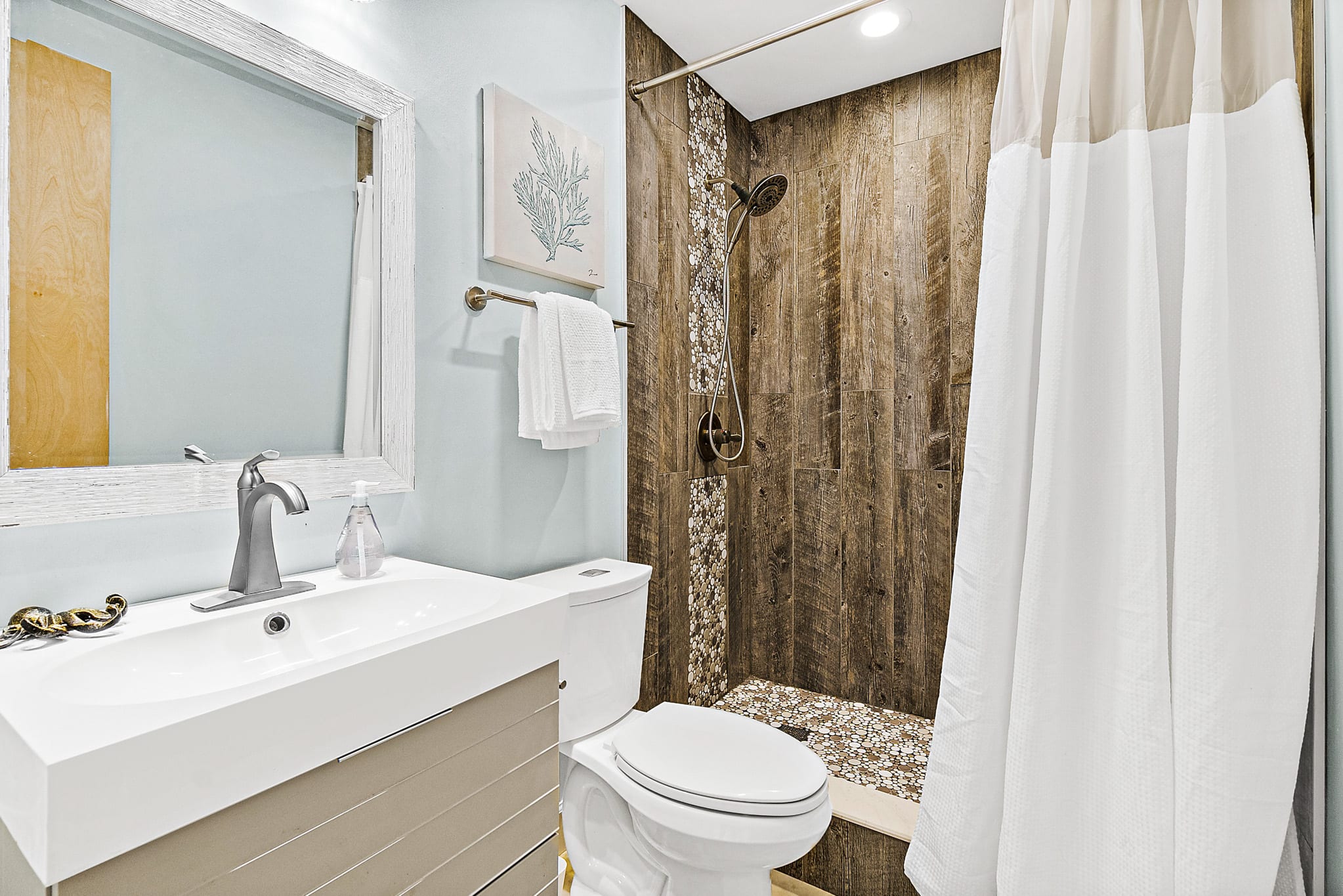 The Flamingo Suite | Heated Pool | Steps to Beach — photo 14