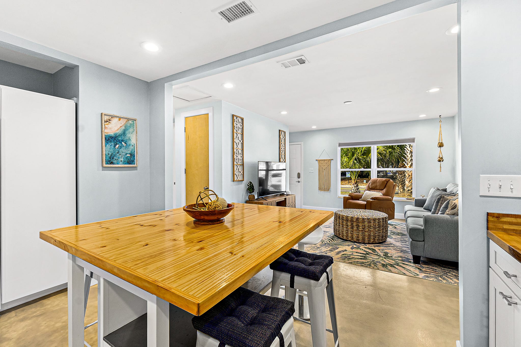The Flamingo Suite | Heated Pool | Steps to Beach — photo 19