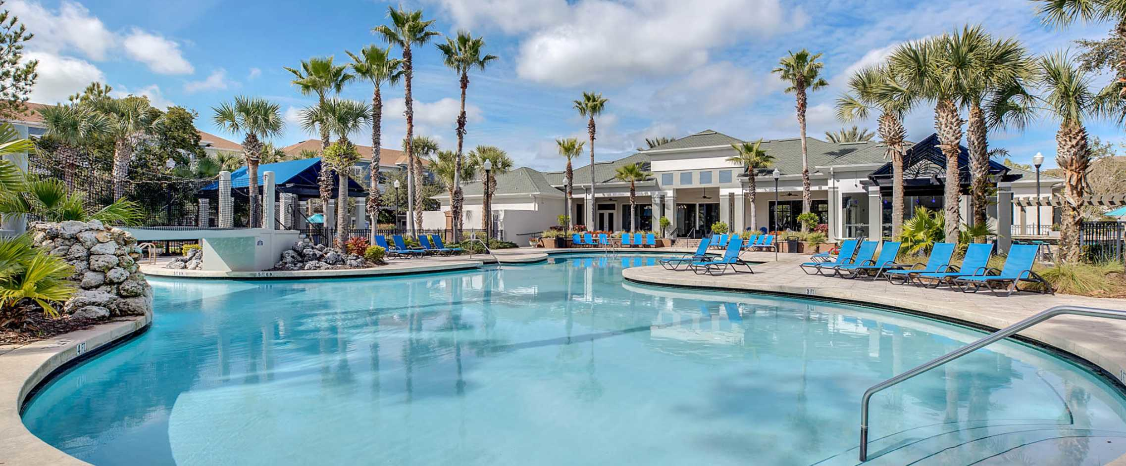 2 BR with Private Garage, Boutique Shops & Pond Views