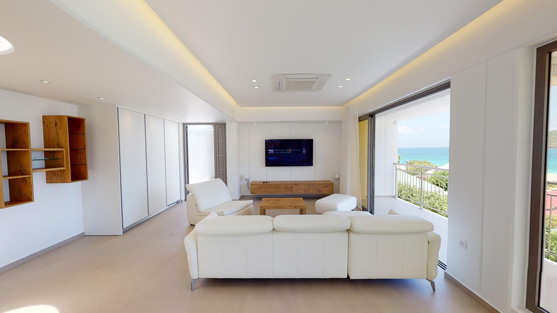 View 10