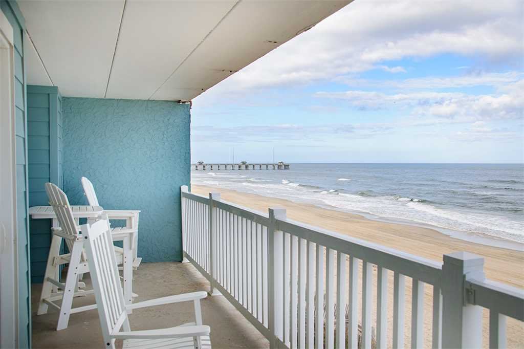 First Light: PierView Oceanfront Condo, Contemporary Vibes & Stunning Views — Nags Head, NC — vacation rental