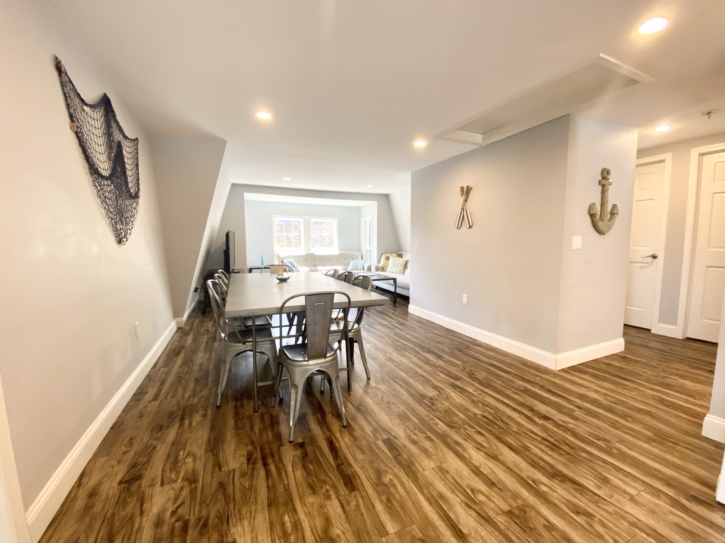 Roe Summer Cottage, Suite C — Watkins Glen, NY — vacation rental