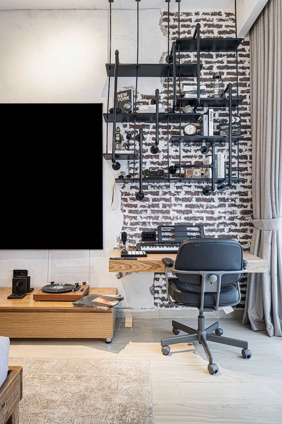 A Loft Named Desire 