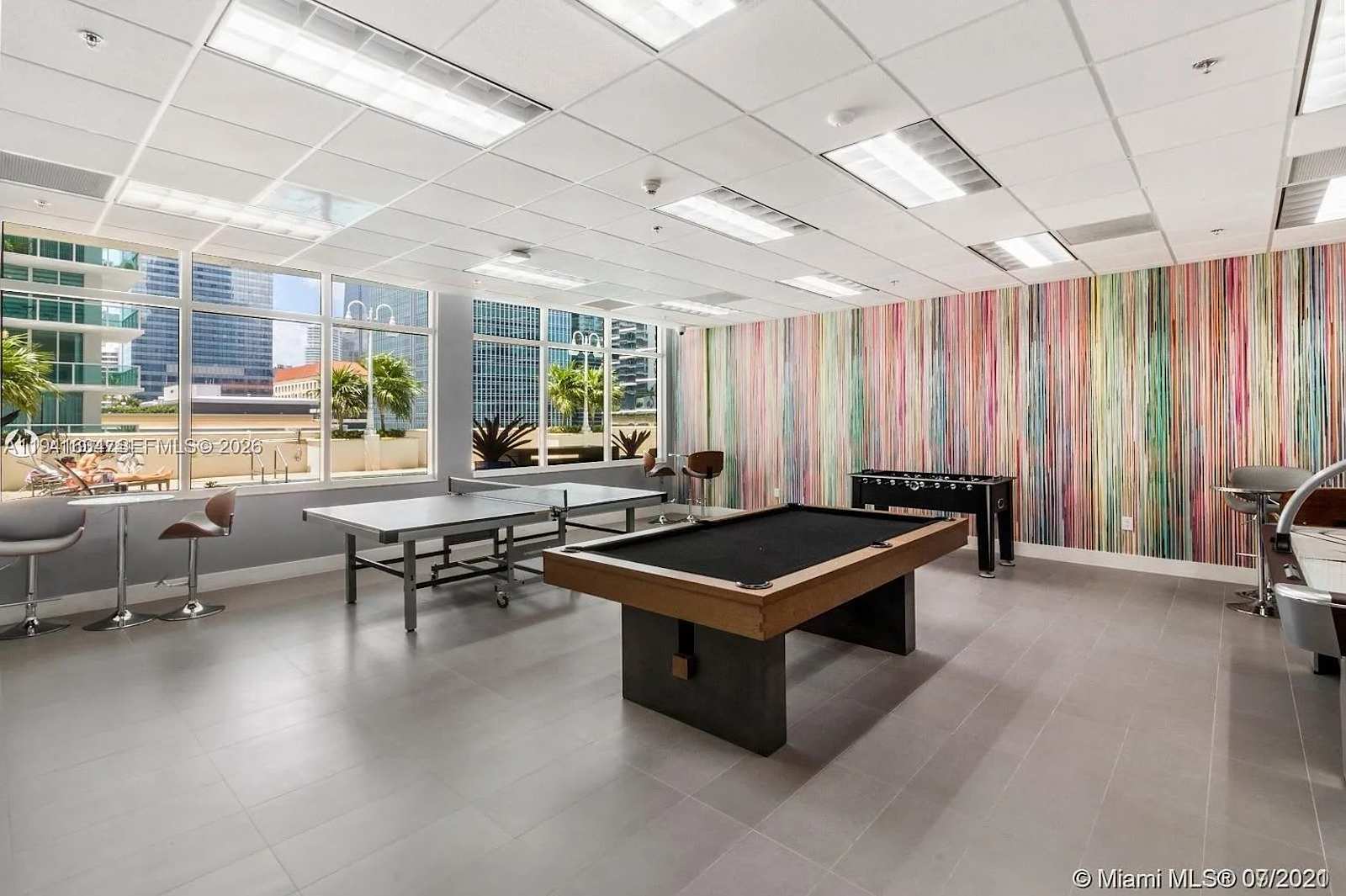 Luxury Brickell Penthouse Ocean Views Rooftop Pool detail 5
