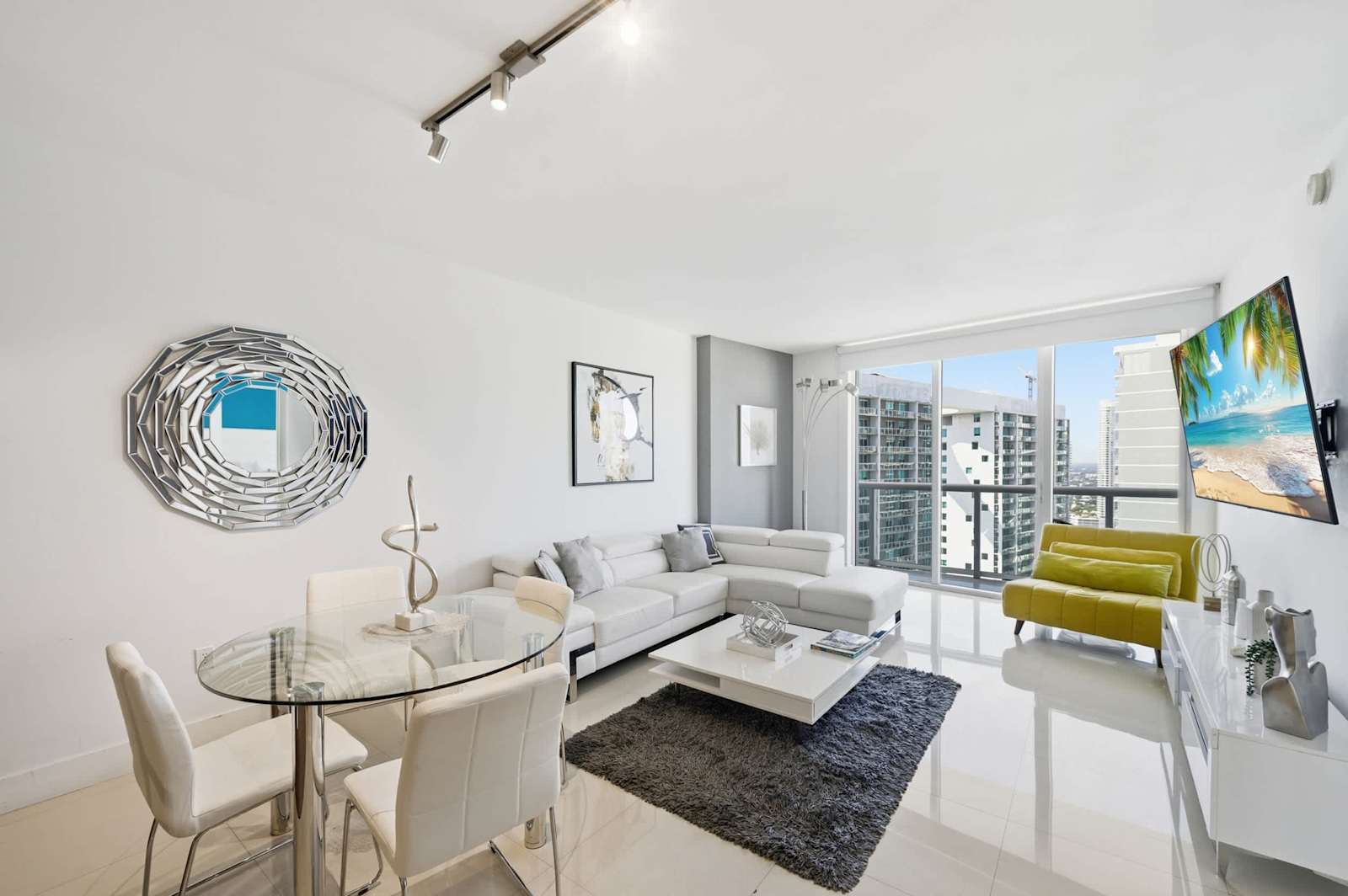 Luxury Brickell Condo with Balcony and City Views detail 3