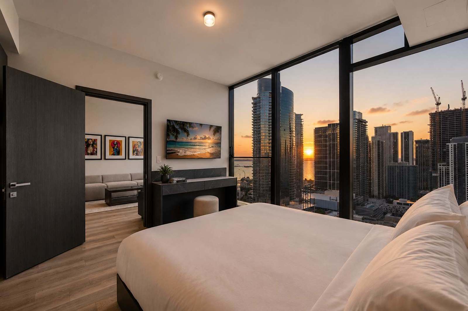 Luxury E11EVEN 1BR Skyline Views & ELITE Amenities interior