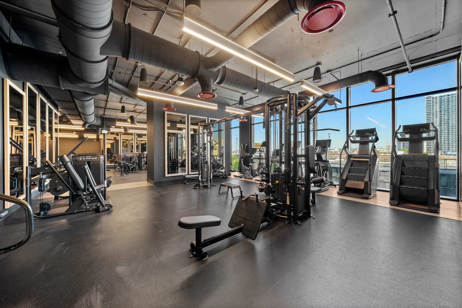 E11EVEN Executive Penthouse Suite with Elite Amenities detail 2