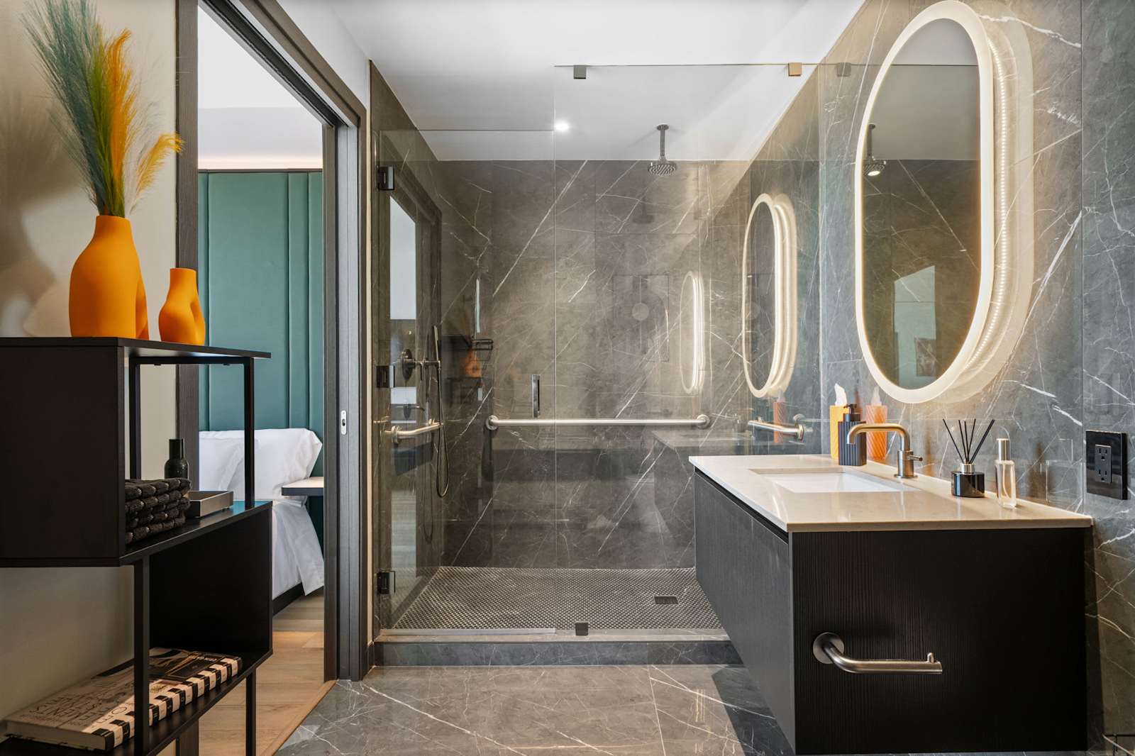 E11EVEN Superior Suite with Elite Amenities detail 3