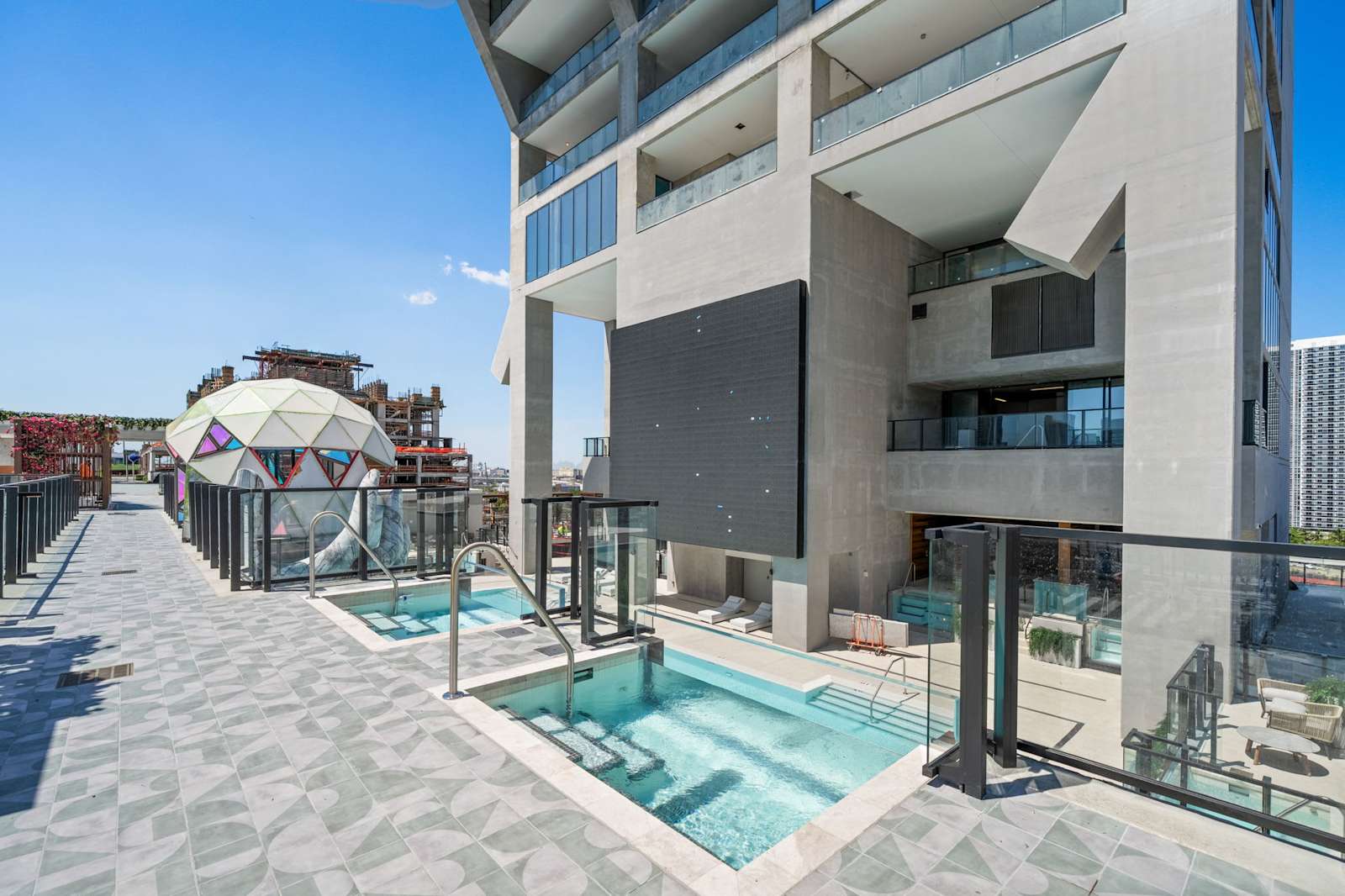 Luxury E11EVEN Executive Residence with Water View interior