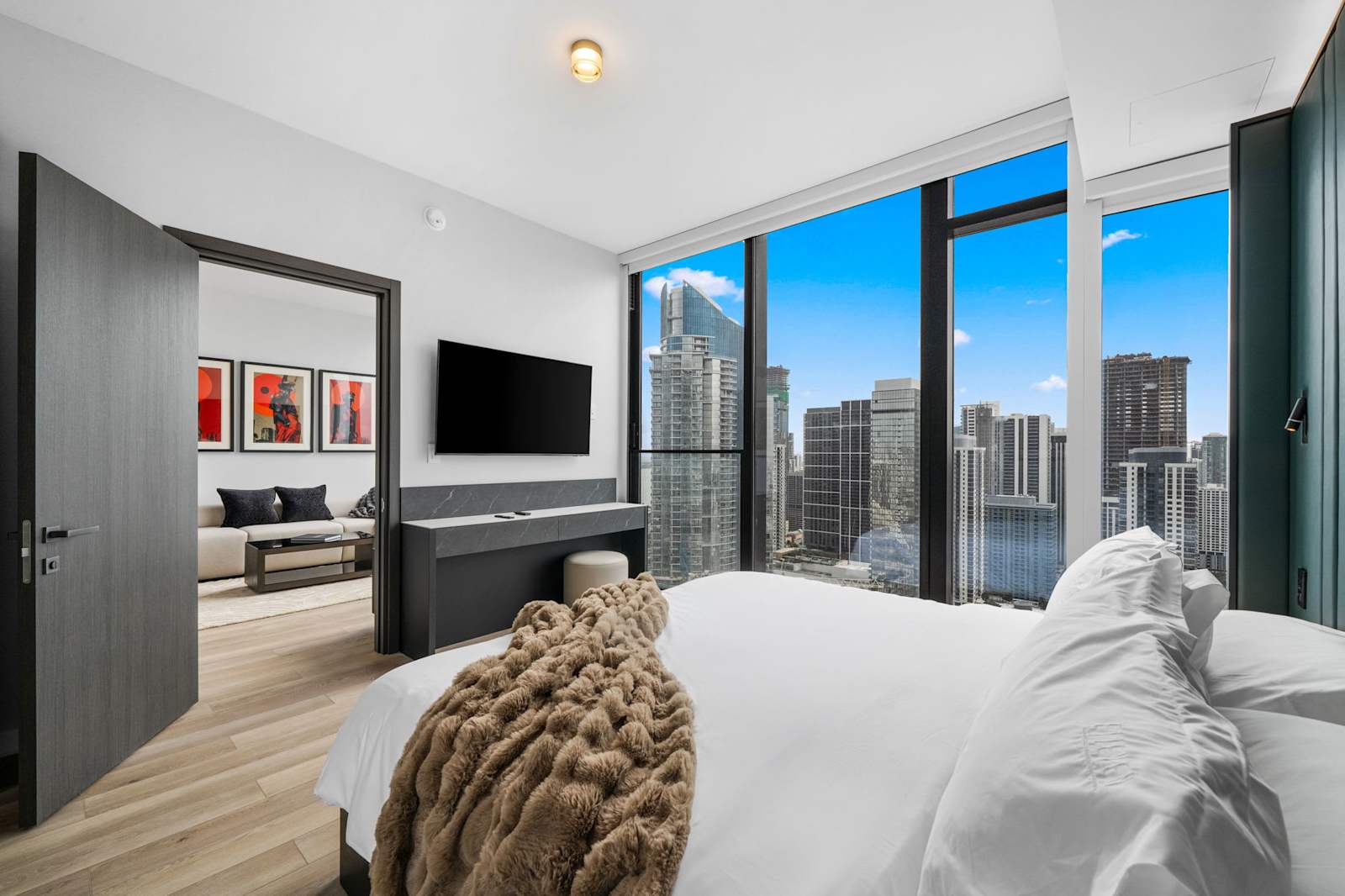 Luxury E11EVEN | Skyline Views & Resort Amenities interior