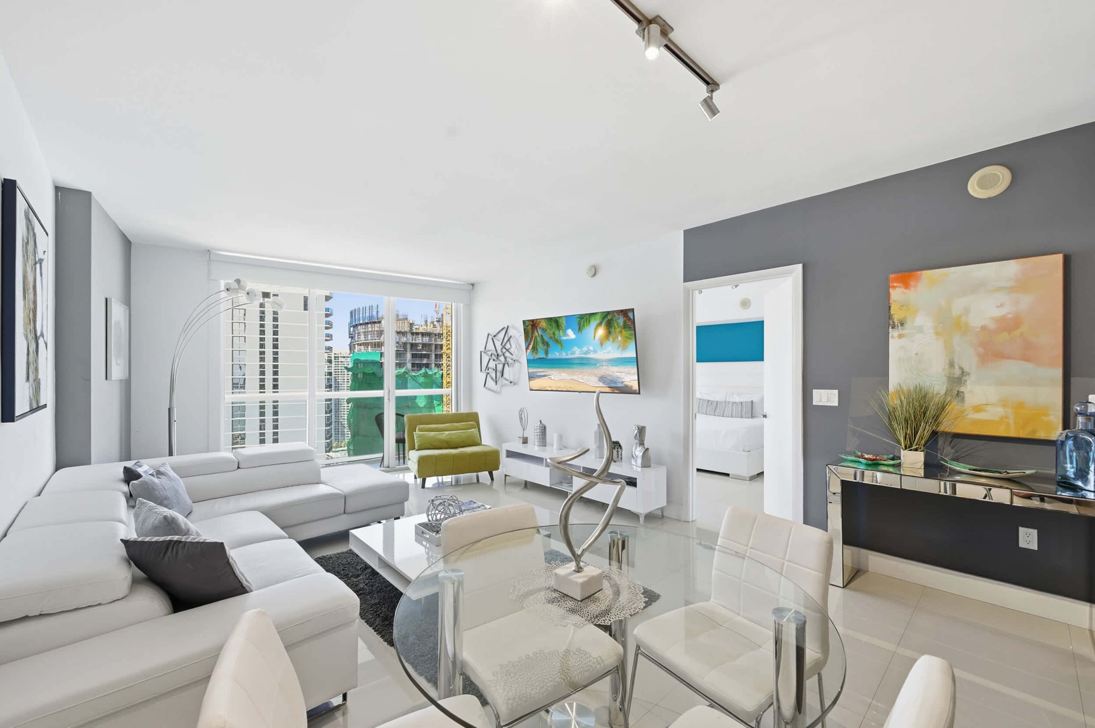 The Icon Brickell photo 3