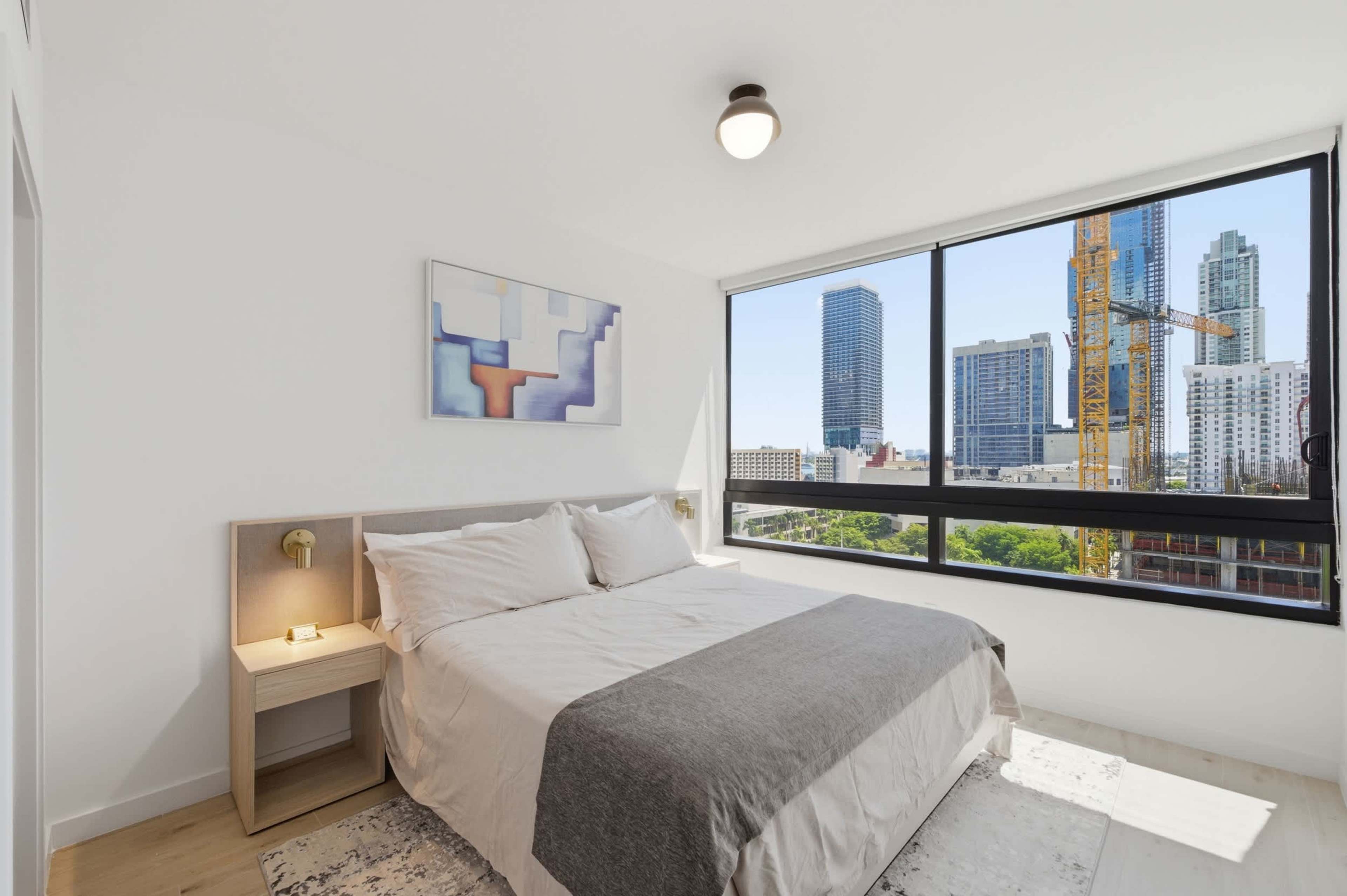 Residence interior at District 225, Downtown, Miami (photo 3 of 31)