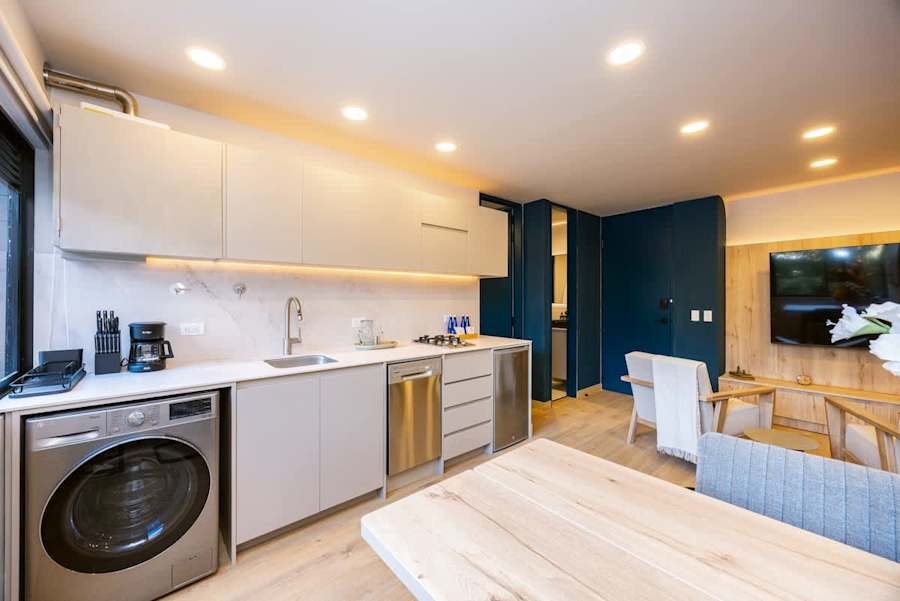 Digital Nomad Paradise ~1BR unit in Manila’s Heart, Guesty gallery image 3