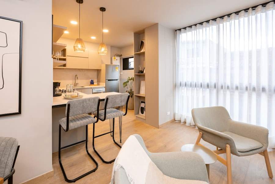 Digital Nomad Paradise 2BR unit with A/C in Manila, Guesty gallery image 17