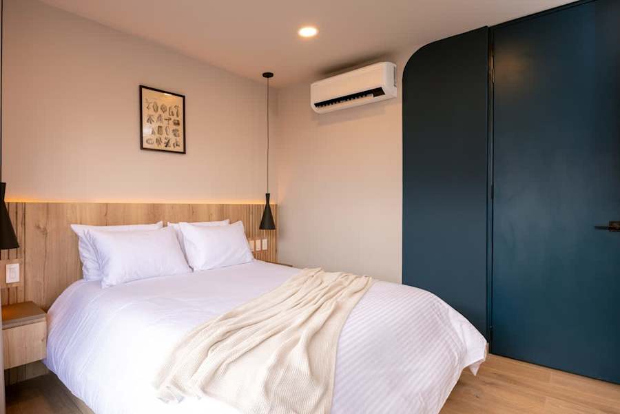 Digital Nomad Paradise 2BR unit with A/C in Manila, Guesty gallery image 12