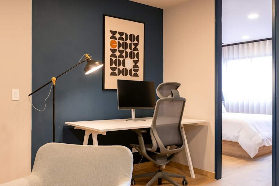 Digital Nomad Paradise 2BR unit Steps from Manila, Guesty gallery image 9
