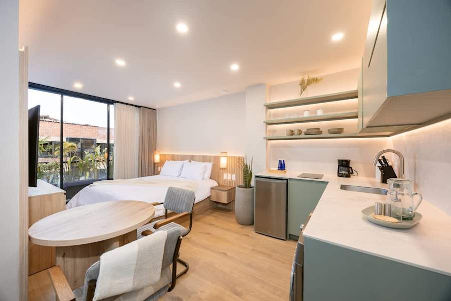 Digital Nomad Paradise 1BR Pristine Getaway w/ A/C, Guesty gallery image 1