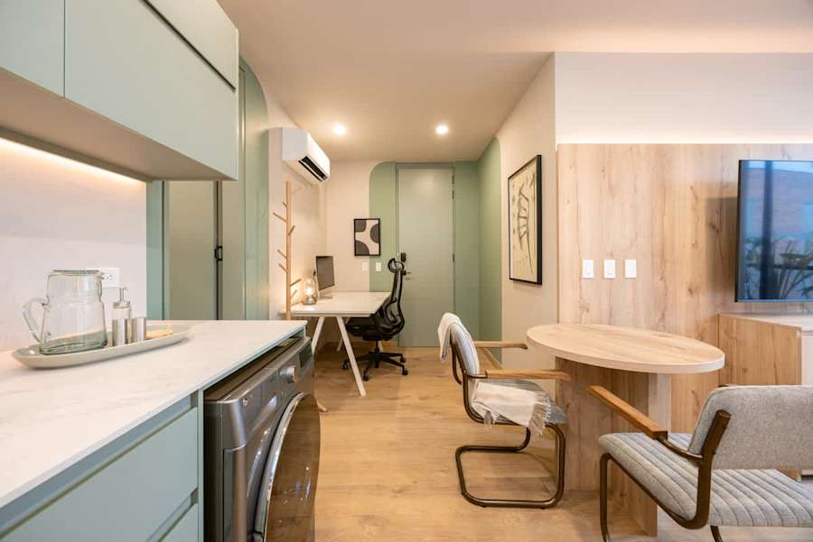 Digital Nomad Paradise 1BR Pristine Getaway w/ A/C, Guesty gallery image 9