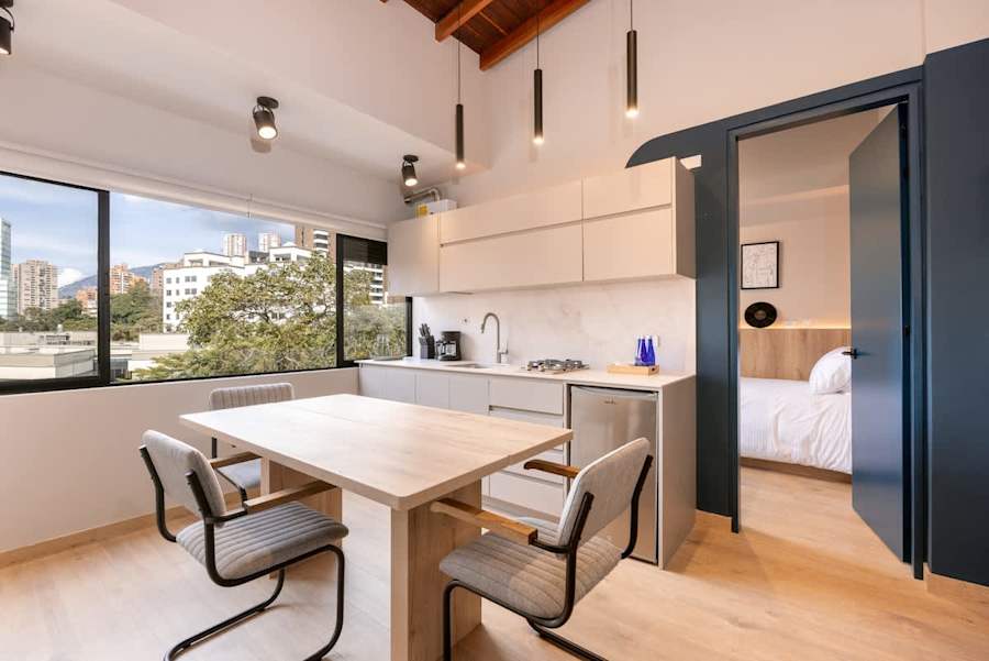 Digital Nomad Paradise 2BR in the Heart of Manila, Guesty gallery image 2