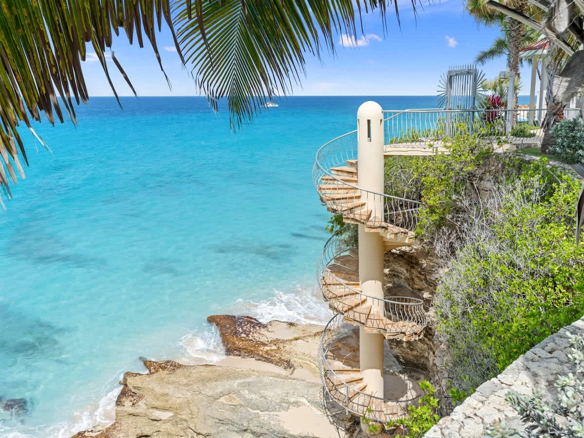 Oceanfront Cupecoy Condo – 3 Pools & Beach Access — view 2
