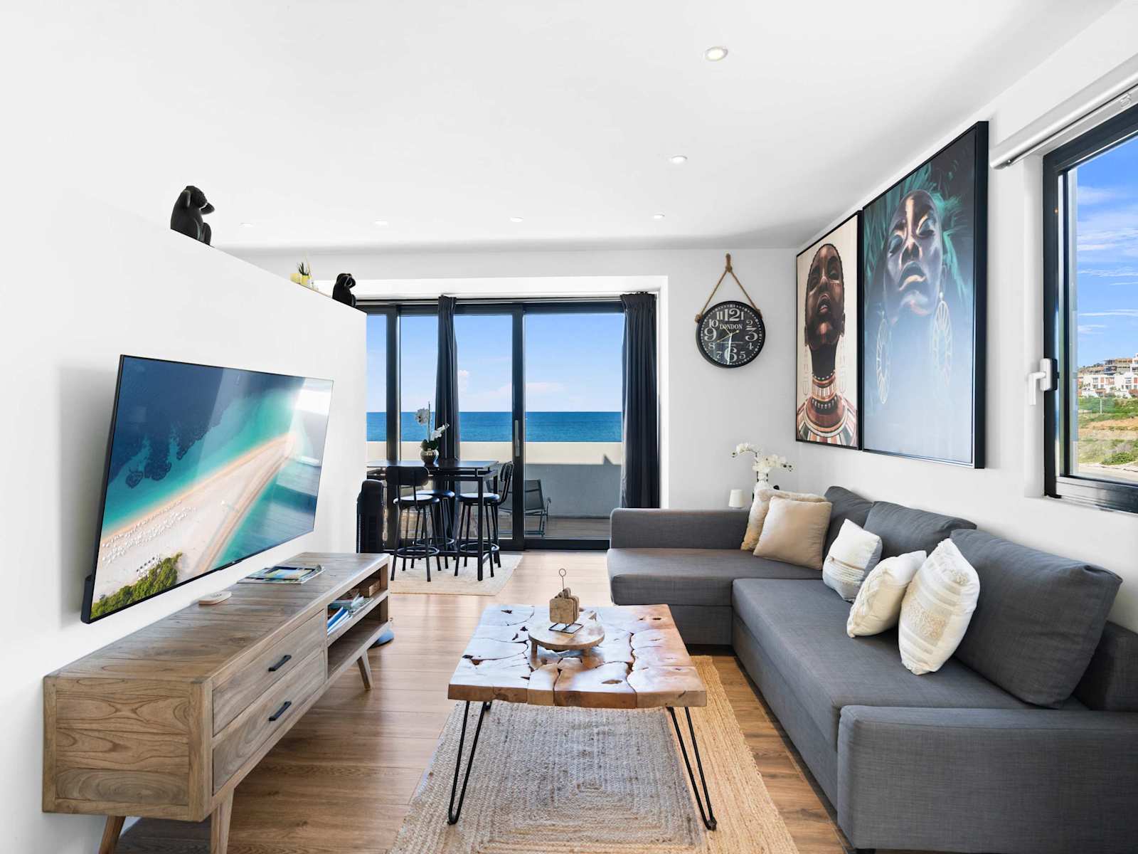 Modern Indigo Bay Studio 3 Min Walk To Beach — view 3