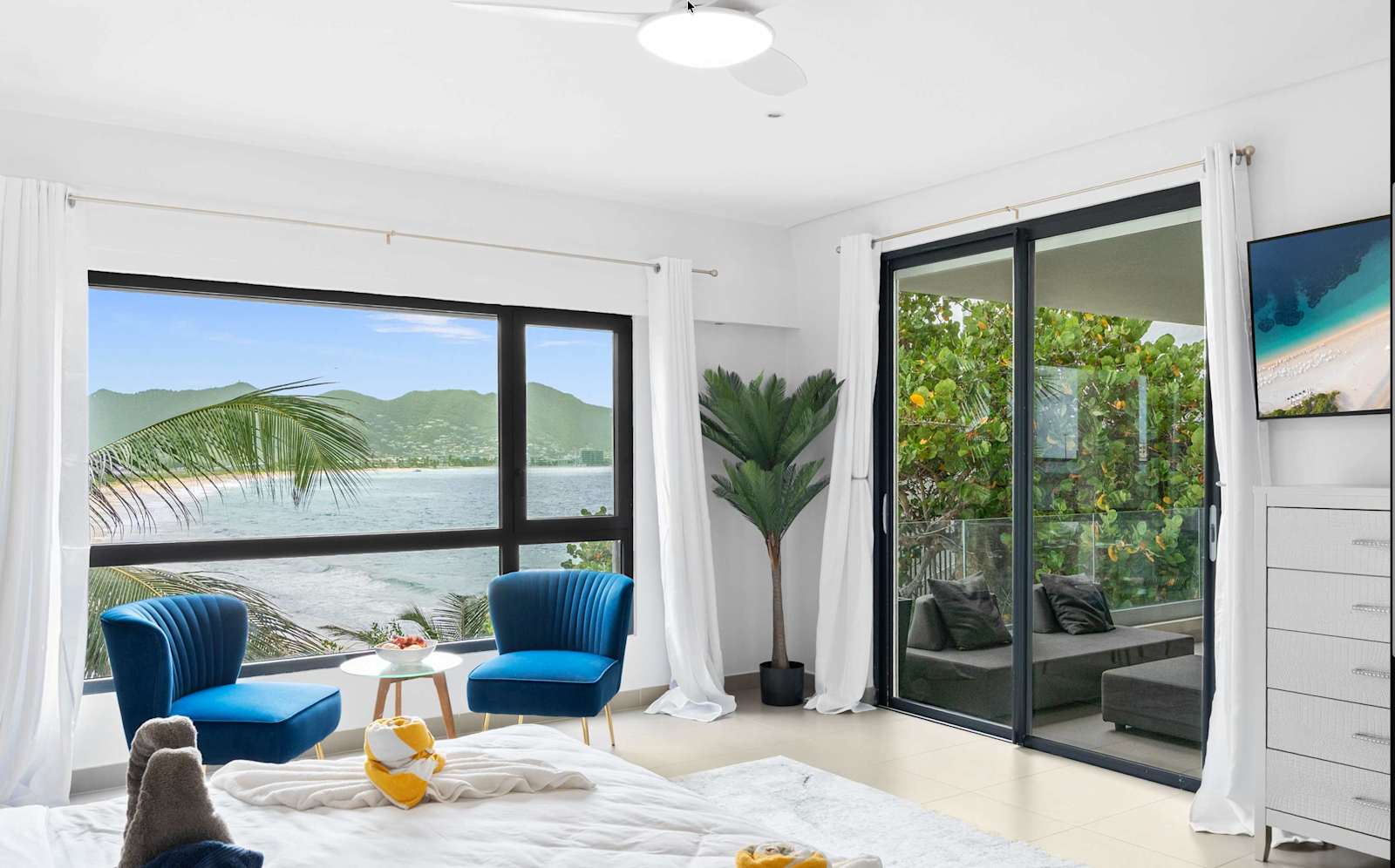 Beacon Hill Hideaway Luxury Condo in Simpson Bay — Simpson Bay · Sint Maarten