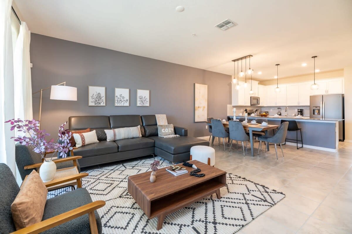 Departamento de 3 dormitorios en Champions Gate – foto 1