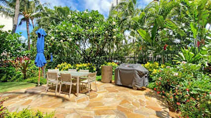 Exterior Amenity BBQ Area