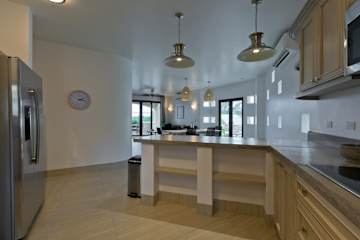 Lower Suite - Kitchen