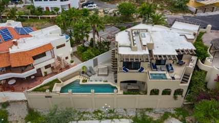 Casa Famlee - Famlee 1 (Lower Suites); Famlee 2 (Upper Suite)