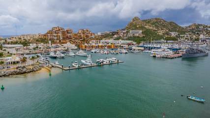Cabo San Lucas Marina - Restaurants