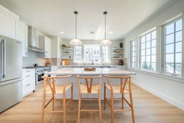 Kitchen island with bar seating