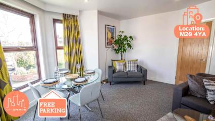 Didsbury Flat by Burton Road | Free Parking