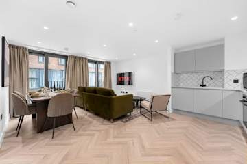 Ancoats Flat | Sleeps 6 | Near Piccadilly