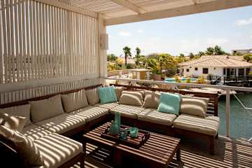 Caribbean Court Vista Marina with a refreshing shared pool and spectacular lagoon views