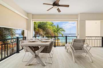 Elegancia Ocean View with refreshing pool