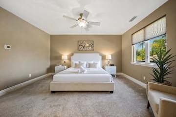 Bedroom 2, photo 1 of 8