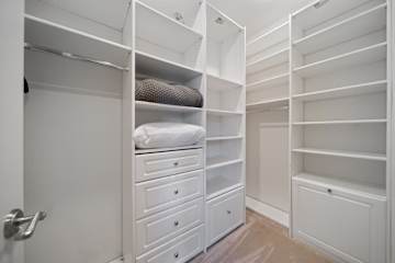 Bedroom 4, photo 2 of 3