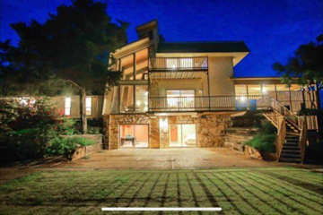 The Lodge – 5 BR