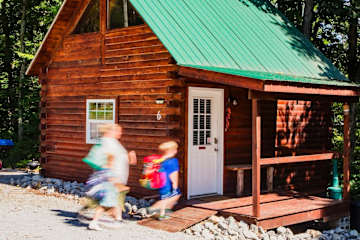 Cabin 6 – Near Green River & Cumberland Lake | Pet Friendly