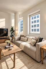 Photo #6 of Park House I