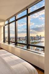Photo #13 of Skyloft II