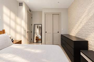 Photo #19 of Flatiron House I