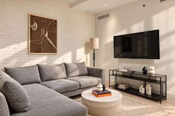 Photo #17 of Flatiron House I