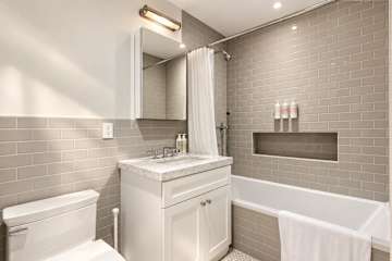 Photo #12 of Flatiron House I
