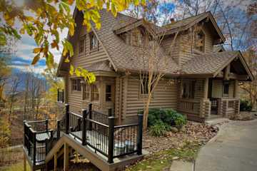 4 Pines Lodge