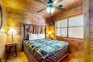 Honey Bear Hideout
