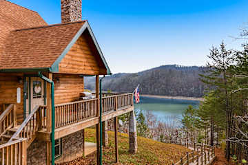 Lake Therapy Hideaway
