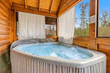 Arrowhead – Moonlight Romance Cabin